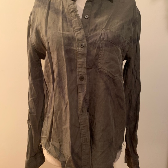 NWoT - Rails Ingrid Raw Button-Front Shirt - Olive Black Tie-Dye (S) - Picture 7 of 7